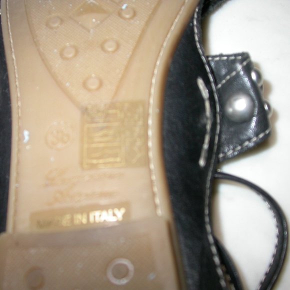 Black Leather Gladiator Sandals - Picture 7 of 8